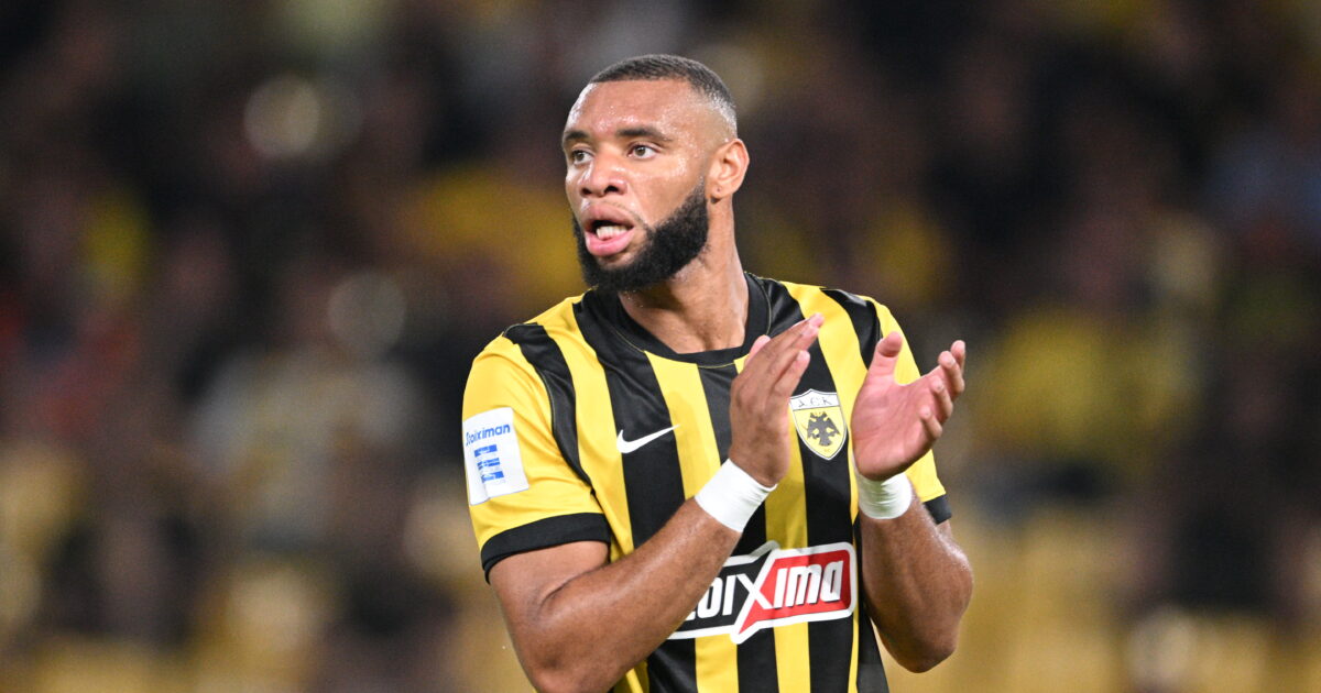 Aroled Mukoundi rejected National Cameroon and will continue training with AEK
