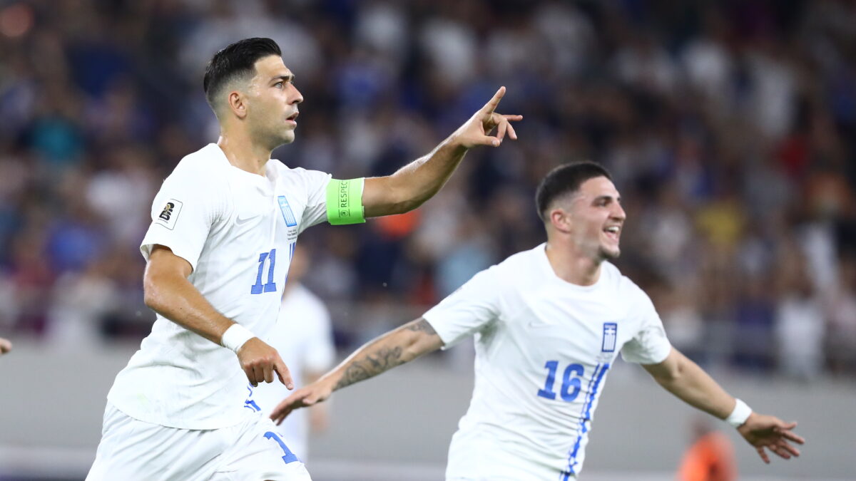 Ο Μπακασέτας πανγυρίζει το 3-0 στο Ελλάδα - Λευκορωσία (ΦΩΤΟ ΜΑΡΚΟΣ ΧΟΥΖΟΥΡΗΣ