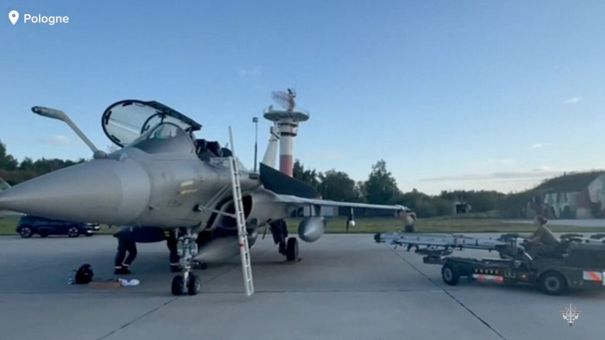 Ένα γαλλικό Rafale που έχει αναπτυχθεί στις χώρες της Βαλτικής