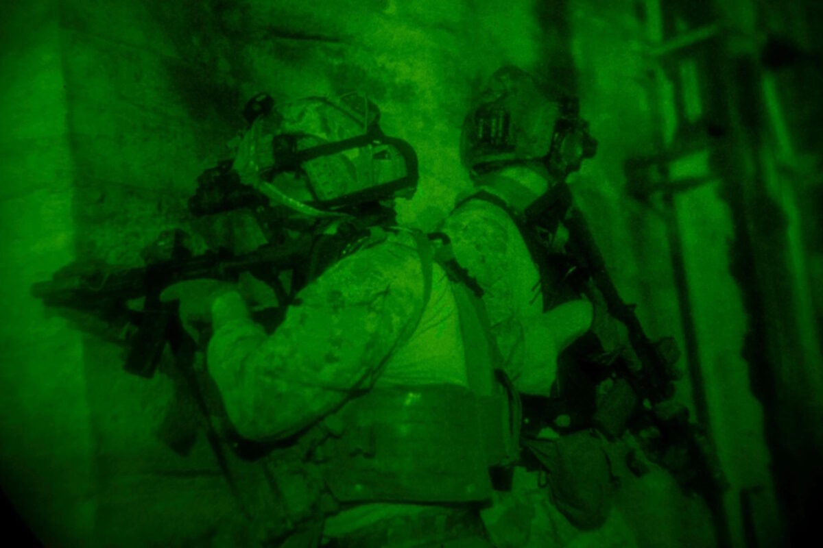 Αμερικανοί βατραχάνθρωποι - μέλη των U.S Navy SEALs