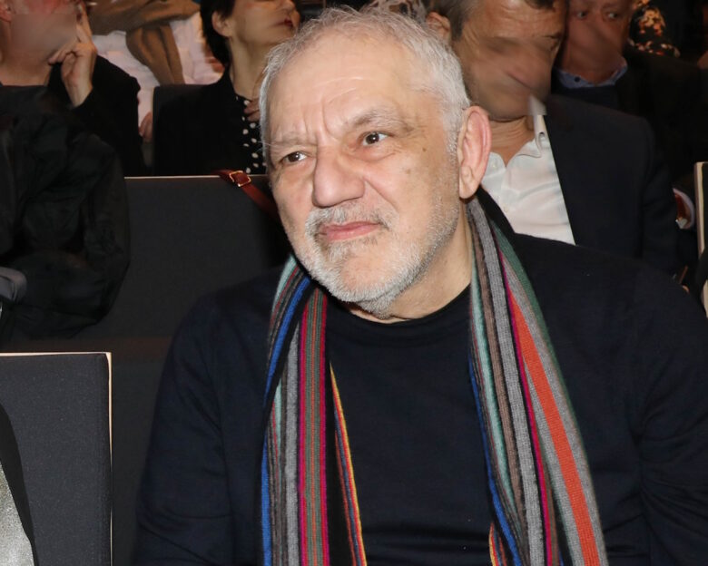 Νίκος Πορτοκάλογλου: Νέα ημερομηνία για την ακυρωμένη συναυλία με τον Γιάννη Κότσιρα στον Βόλο, μετά το πρόβλημα υγείας του