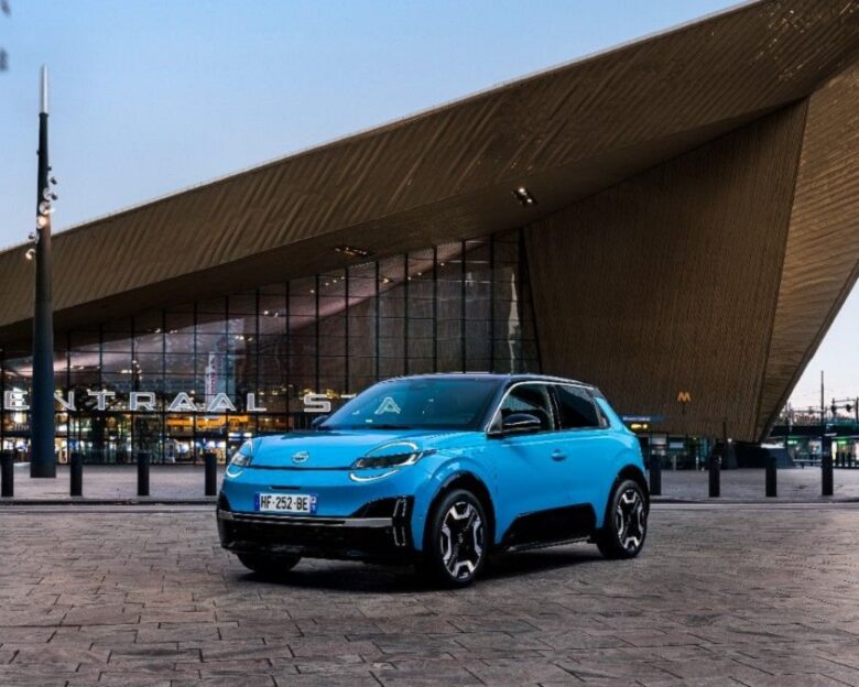 Nissan: Τέλη του 2025 έρχεται στην Ελλάδα με έως 416 χλμ. αυτονομία