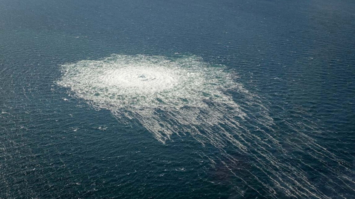 Οι φυσαλίδες αερίου από τη διαρροή του Nord Stream 2 στην επιφάνεια της Βαλτικής Θάλασσας