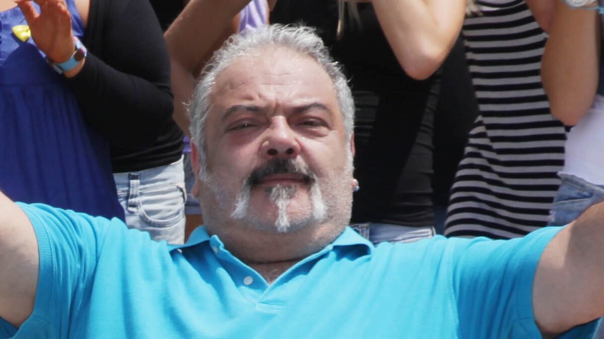 Στήβ Ντούζος