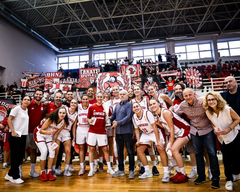 Ολυμπιακός – ΠΑΣ Γιάννινα 74-30: Με απίθανη Χριστινάκη η κατάκτηση του πρώτου Super Cup Γυναικών στην ιστορία της ομάδας