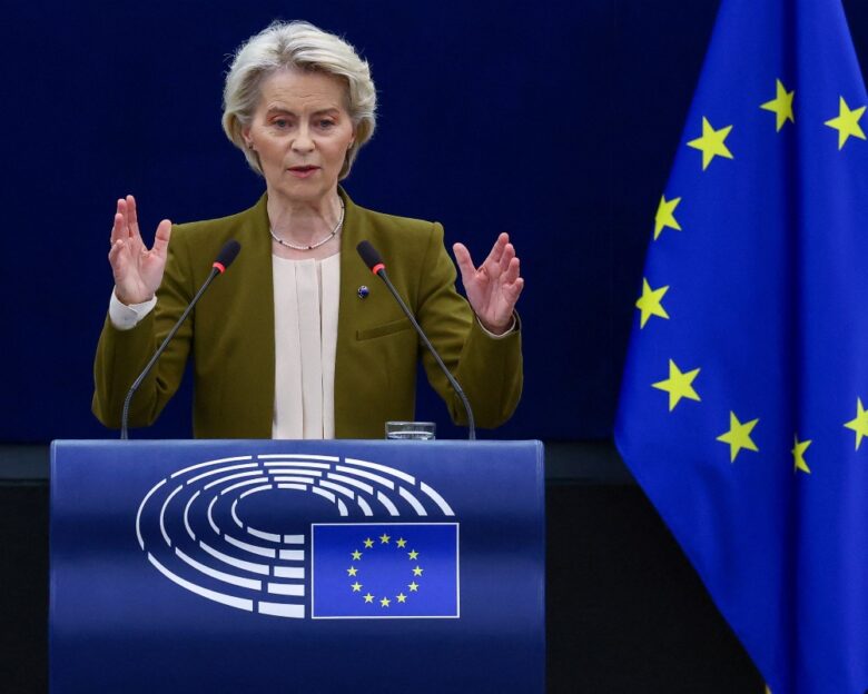 Σκληραίνει τη στάση της η ΕΕ απέναντι στη Ρωσία: Νέο πακέτο κυρώσεων με αυστηρότερα μέτρα σε ενέργεια, τράπεζες και κρυπτονομίσματα