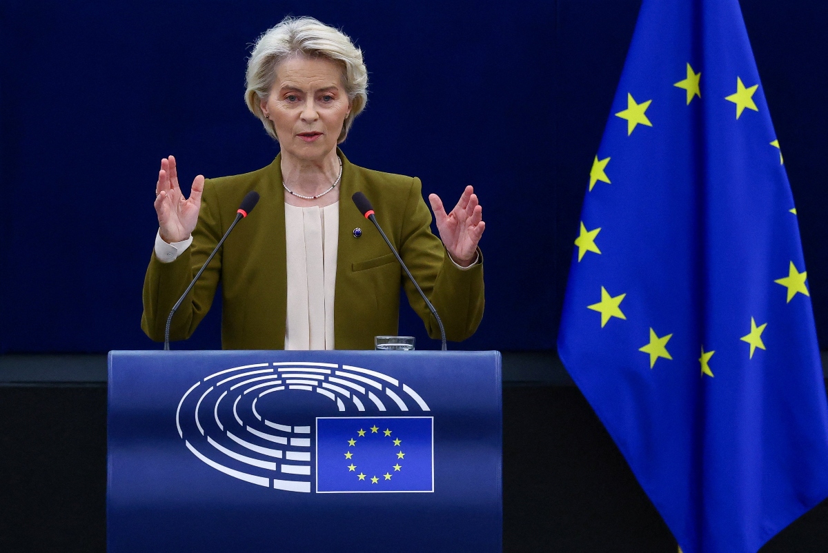 Σκληραίνει τη στάση της η ΕΕ απέναντι στη Ρωσία: Νέο πακέτο κυρώσεων με αυστηρότερα μέτρα σε ενέργεια, τράπεζες και κρυπτονομίσματα