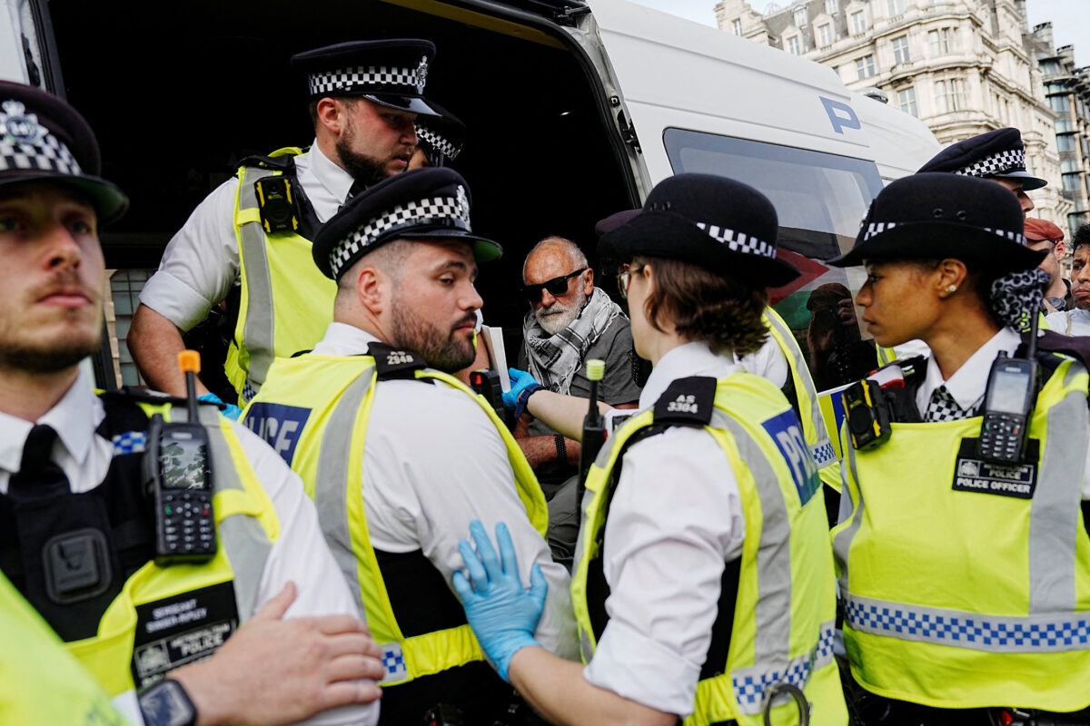 Protesters in favor of 'Palestine Action'
