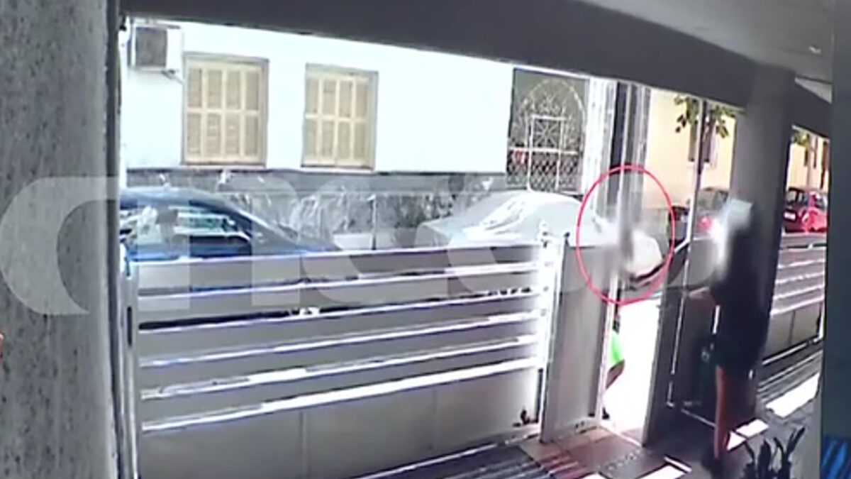 Στιγμιότυπο από την σεξουαλική επίθεση 32χρονου σε βάρος 17χρονης στο Αιγάλεω