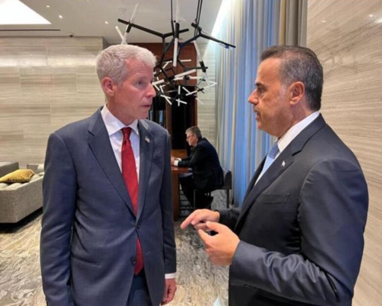 Συνάντηση Παπασταύρου – Chris Wright: Στο επίκεντρο η περαιτέρω ενίσχυση της ενεργειακής συνεργασίας ΗΠΑ – Ελλάδας και ο Κάθετος Διάδρομος