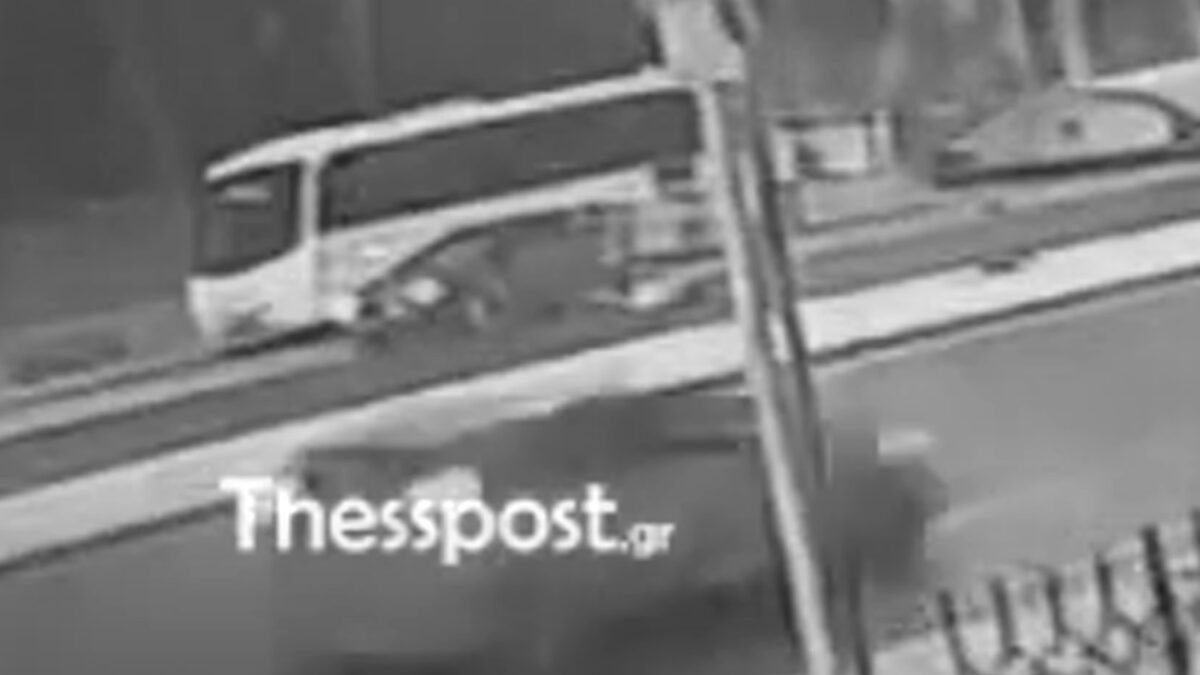 Γυναίκα παρασύρθηκε από αυτοκίνητο