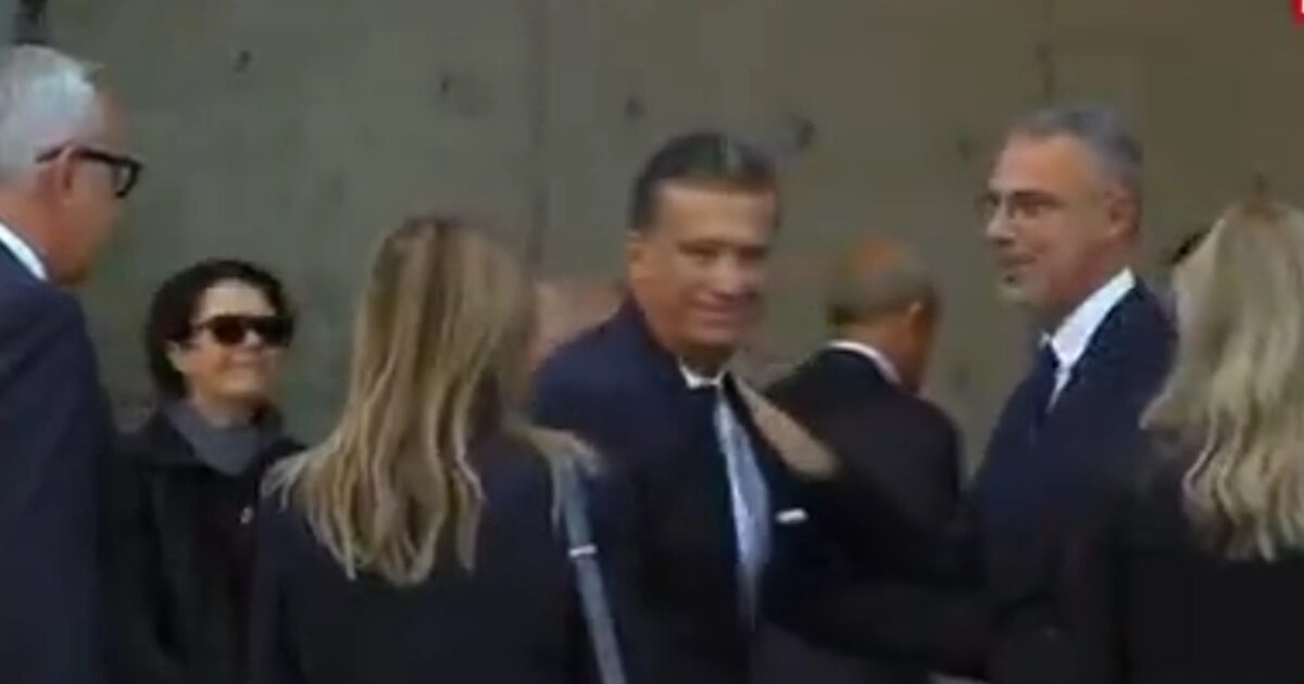 Georgio Armani: The President of the OEM Panathinaikos in the popular pilgrimage of the historical leader of Armani Milan