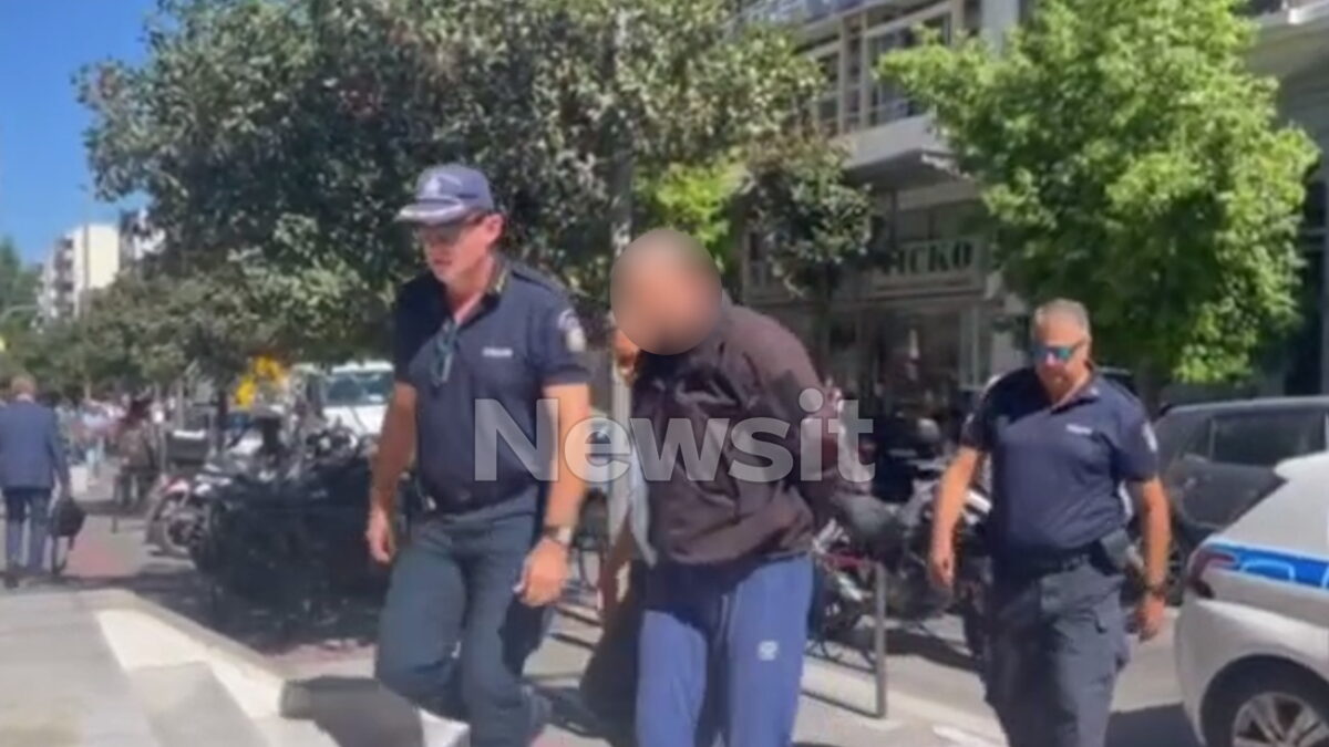 Ο 46χρονος οδηγός που προκάλεσε το δυστύχημα στην Πάτρα με την 86χρονη και την 8χρονη