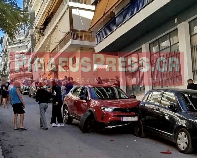 Πειραιάς: Οδηγός πήρε σβάρνα αυτοκίνητα στην Πειραϊκή – Μαρτυρίες ότι έτρεχε με μεγάλη ταχύτητα