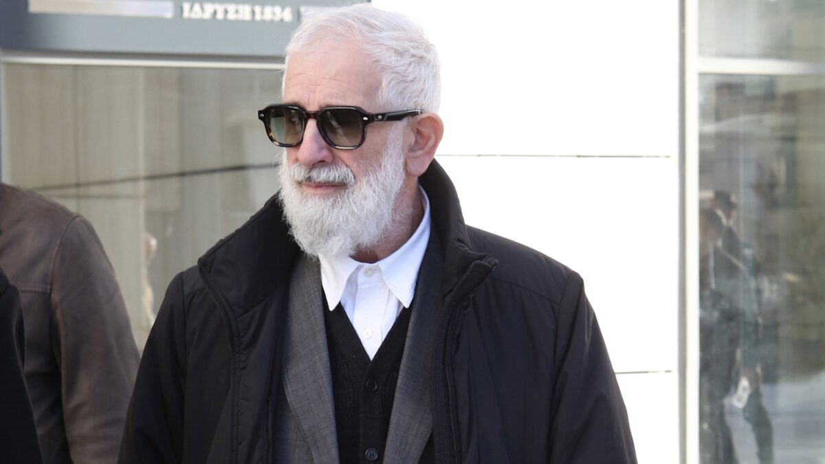 Πέτρος Φιλιππίδης