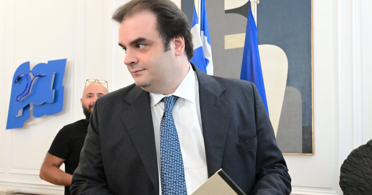 Pierrakakis meeting with the bureau of POMIDA