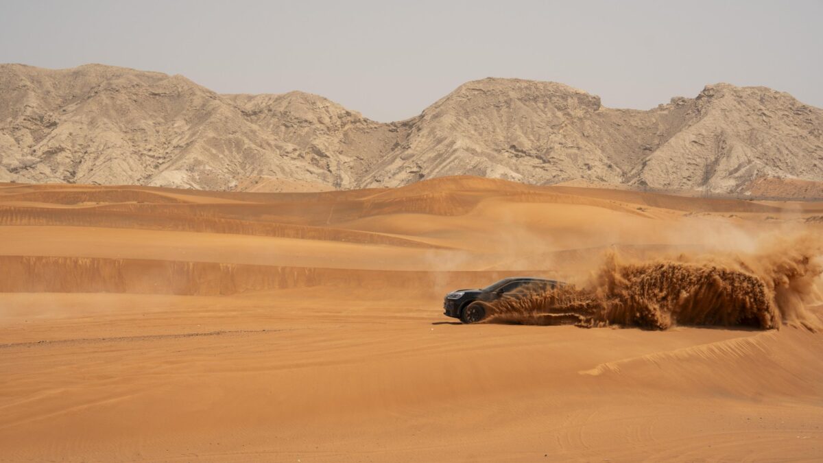 porsche-cayenne-electric-prototype-testing-2025