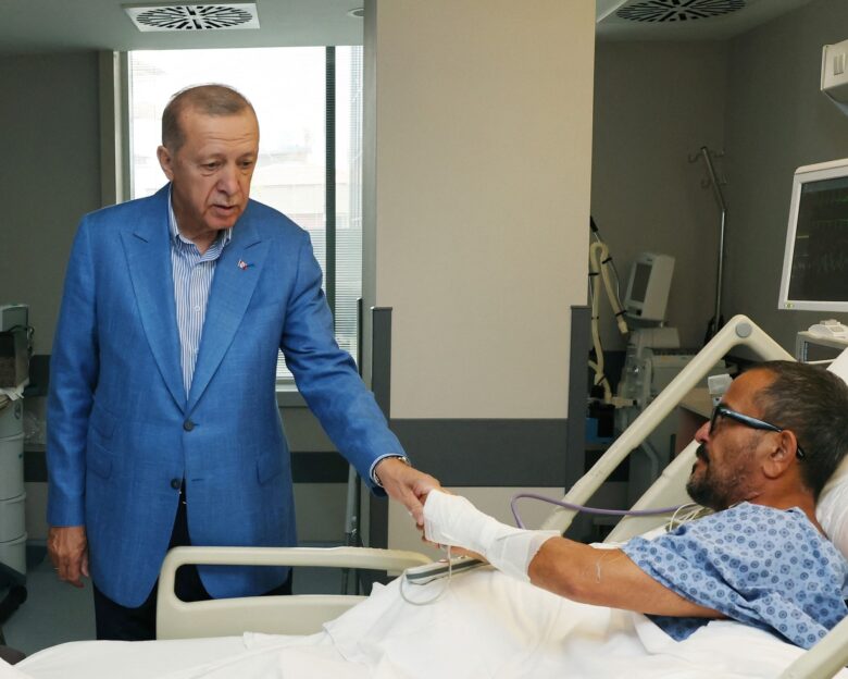 Αλί Σαμπατζί: Δωρεά στο νοσοκομείο της Λέρου έκανε ο Τούρκος μεγιστάνας που είχε σοβαρό ατύχημα με ταχύπλοο το καλοκαίρι