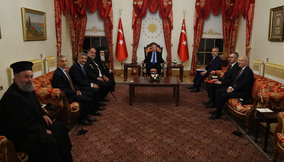 Ο Ρετζέπ Ταγίπ Ερντογάν με τον Πατριάρχη Ιεροσολύμων