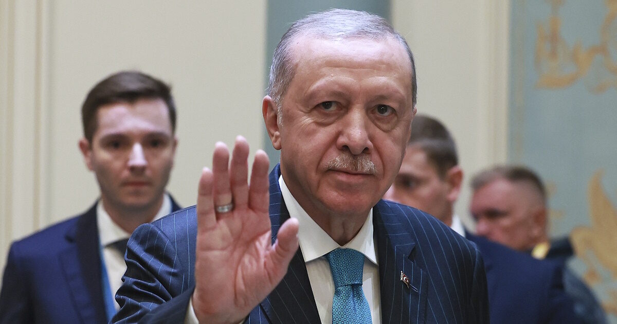 Erdogan against Netanyahu: “He’s an ideologically relative of Hitler” – “We’ll take Tel Aviv in 72 hours” say Turkish media