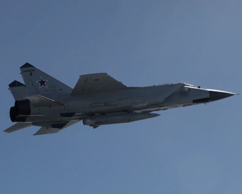 Συναγερμός στην Εσθονία: Τρία ρωσικά MIG-31 παραβίασαν τον εναέριο χώρο της
