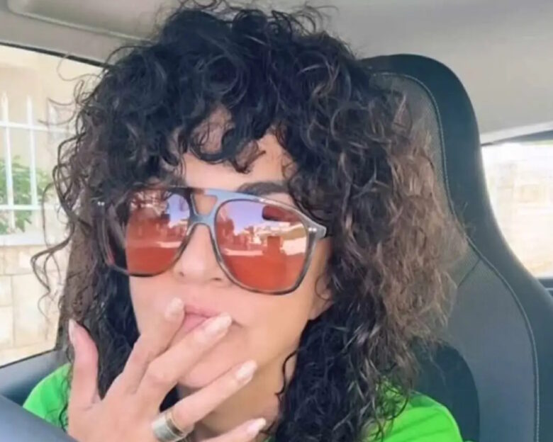 Μαρία Σολωμού: Φουλ ανανεωμένη με νέο look μετά το τέλος των καλοκαιρινών διακοπών της