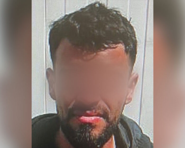 Αιγάλεω: Μέλος του ISIS δήλωνε ο 32χρονος που επιτέθηκε σε ανήλικες – «Δέχτηκα εντολές για τις πυρκαγιές από άλλο μέλος, που μένει στο Παγκράτι»