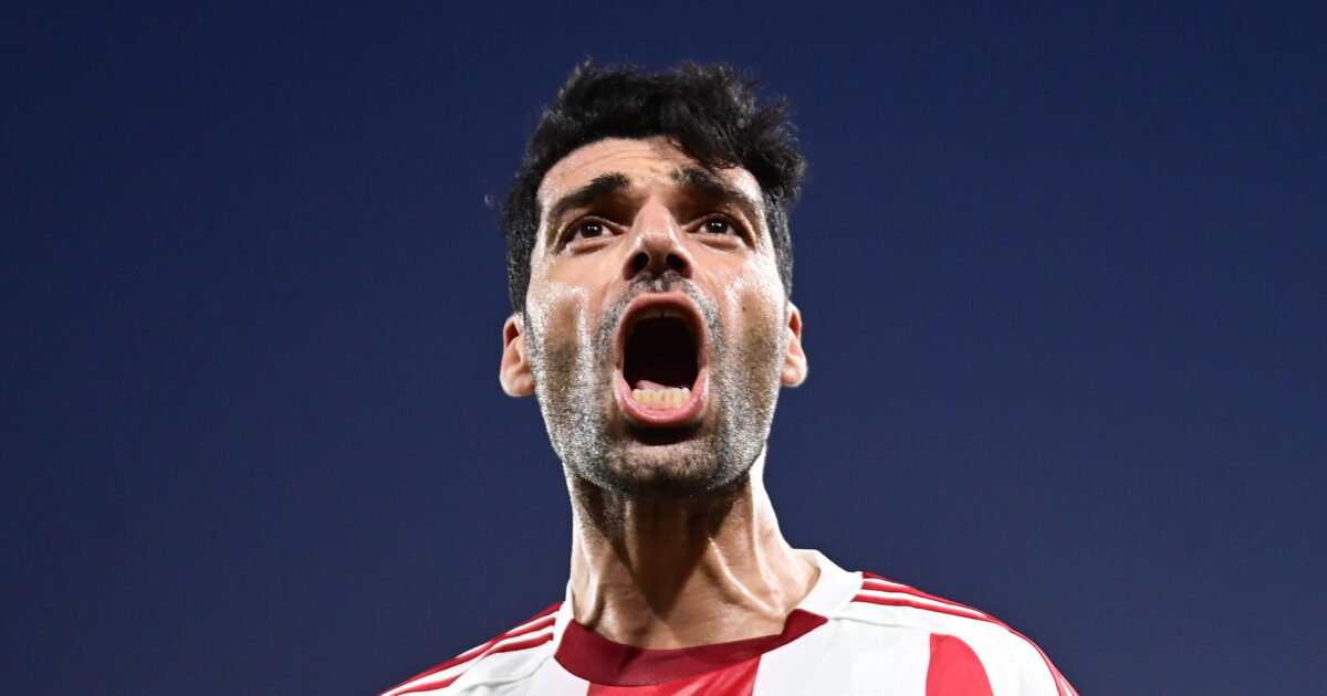 Mehdi Tarhemi candidate for the title of the best footballer who competes outside Asia