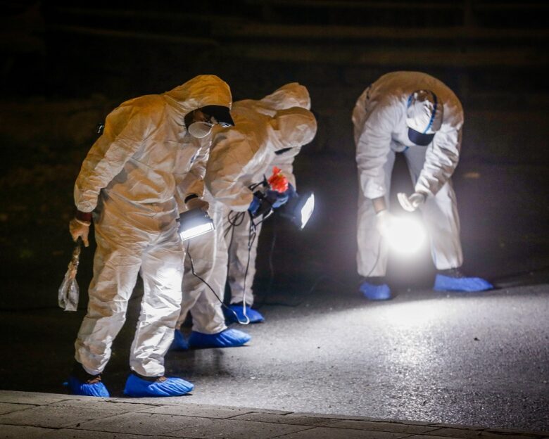 Συναγερμός για χειροβομβίδα στο Κολωνό