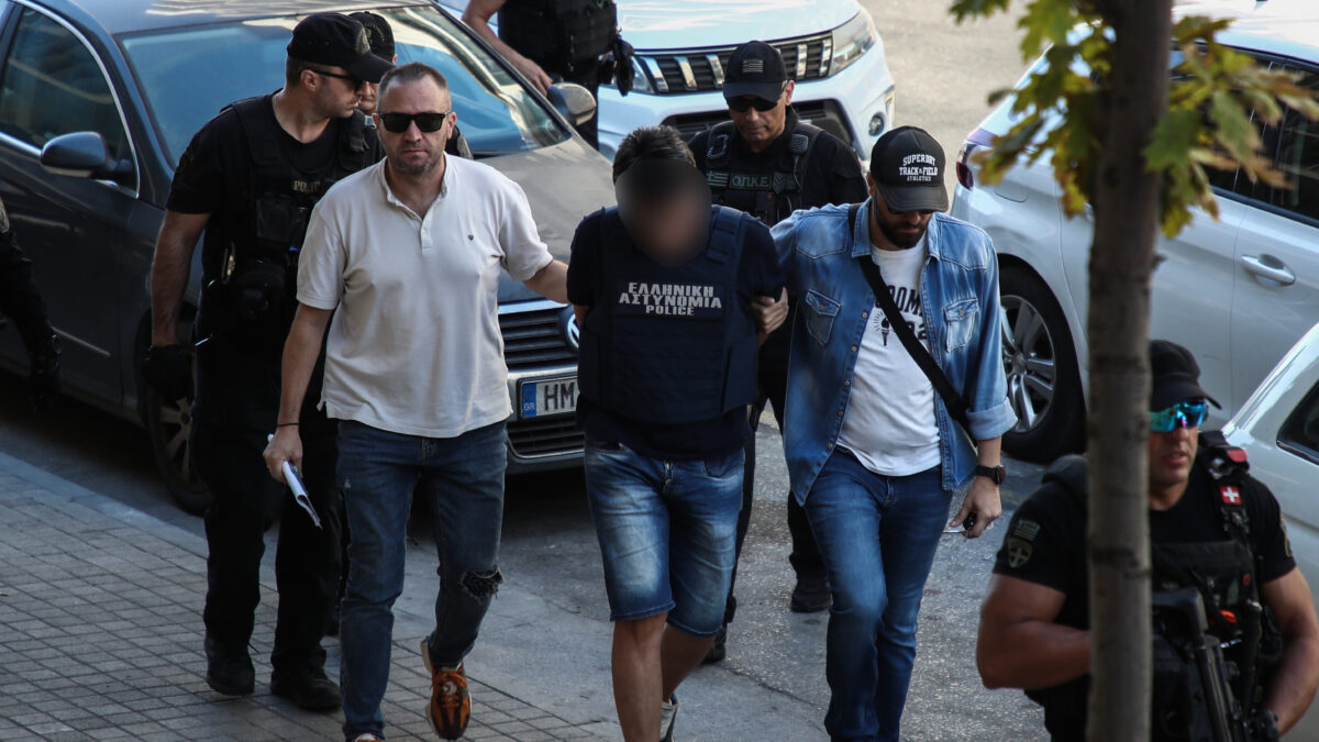 O 50χρονος που σκότωσε την αδερφή του