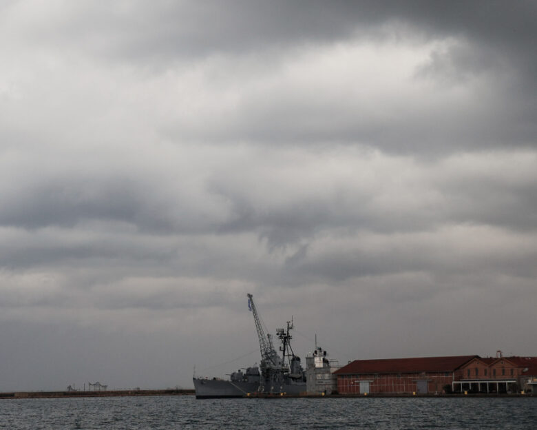 Θεσσαλονίκη: 23χρονος ταυτοποιήθηκε μεταξύ των δύο σορών που βρέθηκαν στον Θερμαϊκό – Τον αναγνώρισαν συγγενείς του