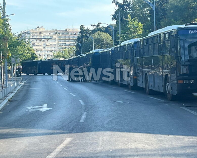 ΔΕΘ 2025: Δρακόντεια μέτρα ασφαλείας στη Θεσσαλονίκη – Ξεκίνησαν οι συγκεντρώσεις στο κέντρο