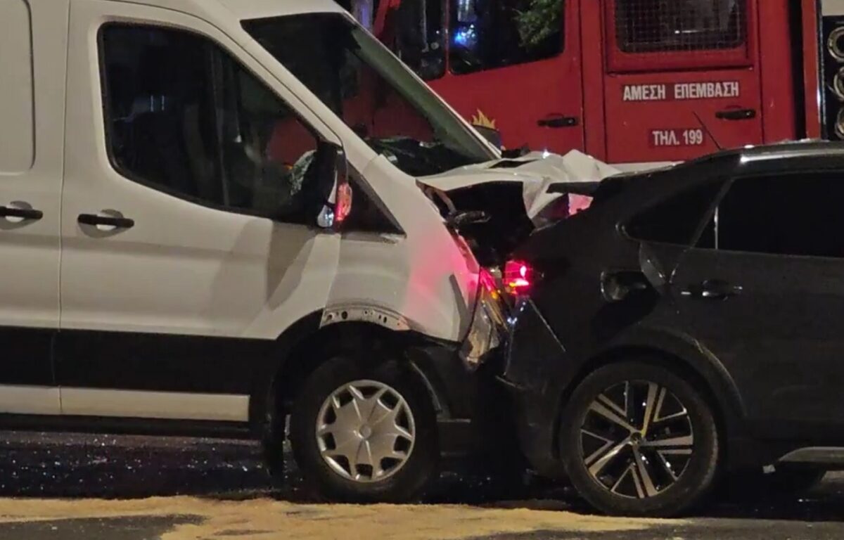 Τροχαίο στη Βουλιαγμένης