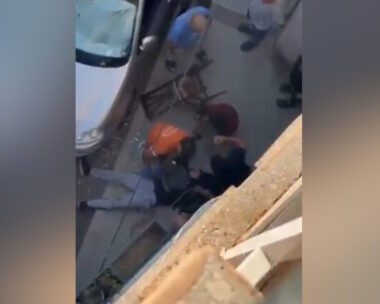 Η στιγμή σύλληψης του δράστη της επίθεσης στην Τουρκία