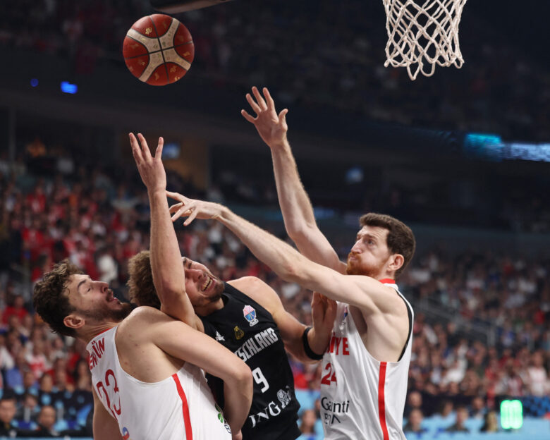Τουρκία – Γερμανία live ο μεγάλος τελικός του Eurobasket 2025
