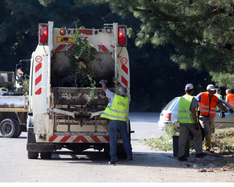 Γκύζη: Ο υπάλληλος καθαριότητας περιγράφει τη στιγμή που ο 59χρονος πυροβόλησε – «Η σφαίρα πέρασε δίπλα από το αυτί μου»