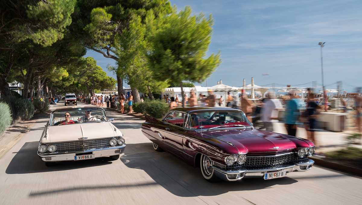 us-car-on-the-beach-2025