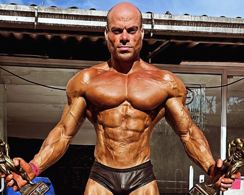 Bodybuilder στη Βραζιλία μαχαιρώθηκε θανάσιμα από την σύντροφό του – Σε βάρος της εκκρεμούσε ένταλμα σύλληψης για δολοφονία