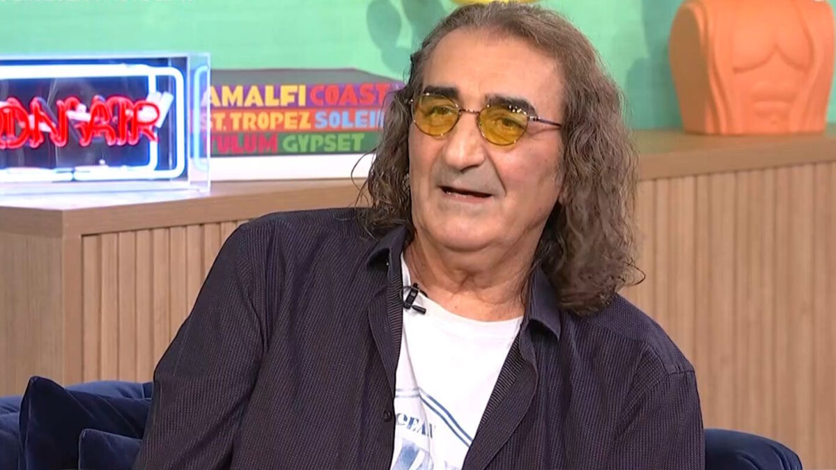 Βασίλης Καζούλης
