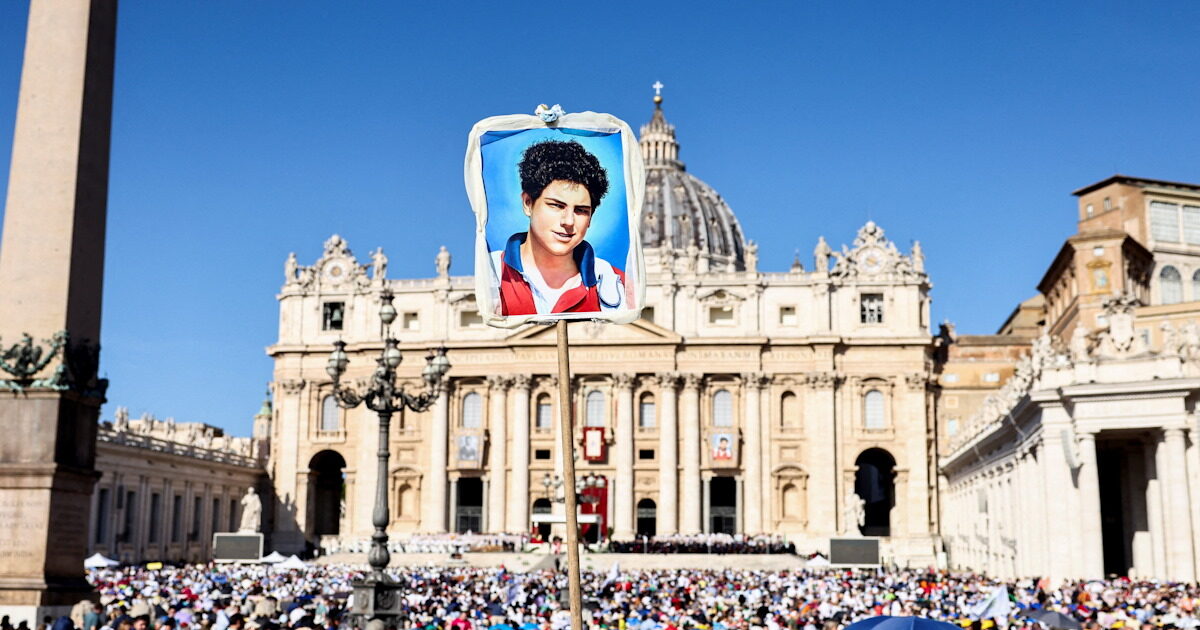Vatican: St. Peter’s Square for the sanctification of the 15 -year -old “Influencer of God”, Carlo Akti