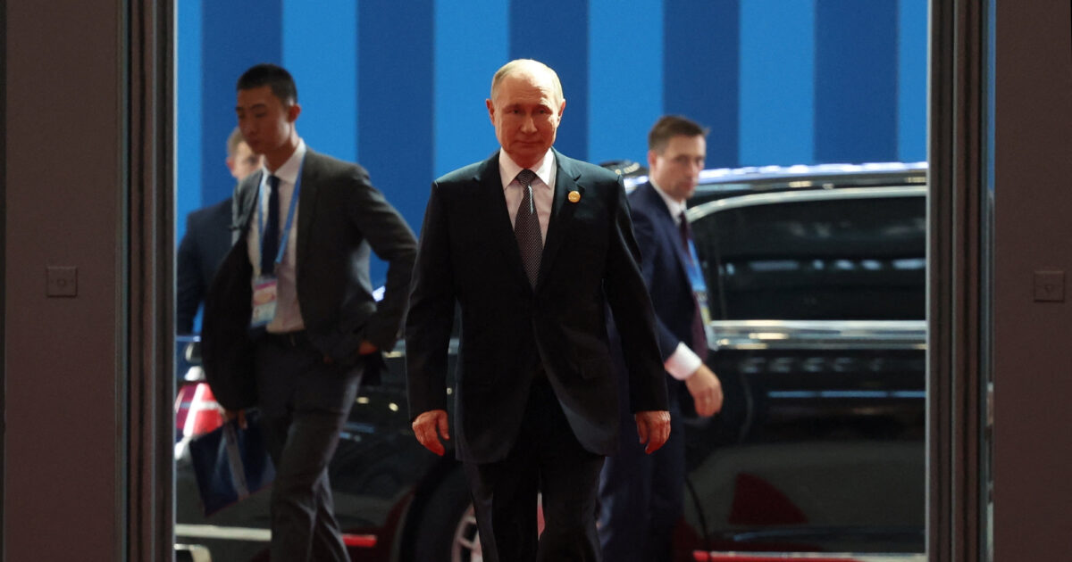 Putin met with Iran’s president – Tehran’s nuclear program on agenda