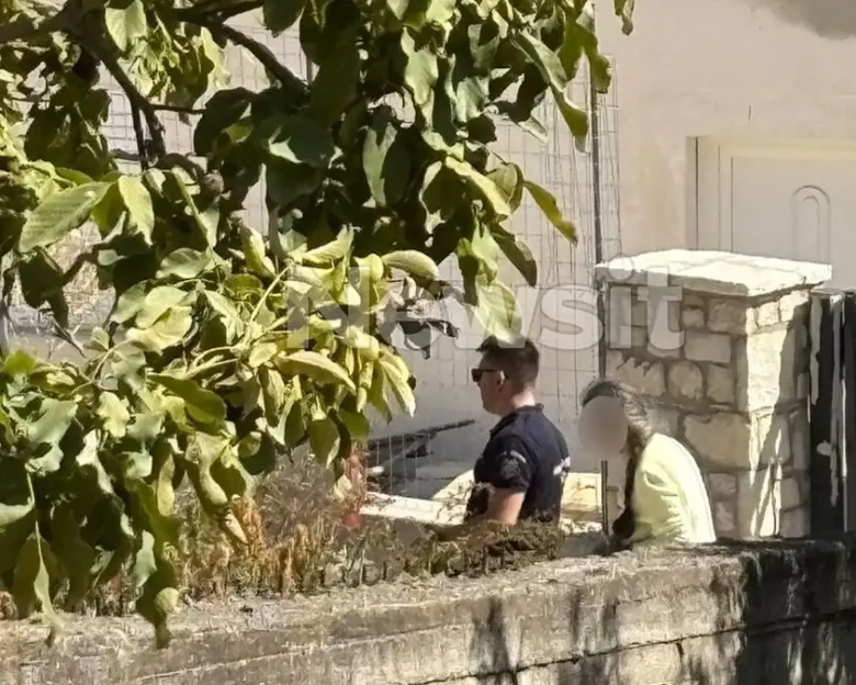 Βοιωτία: Αφέθηκε ελεύθερη η 62χρονη που έθαψε τη μητέρα της για να παίρνει τη σύνταξη