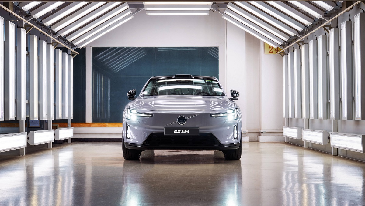 Volvo ES90