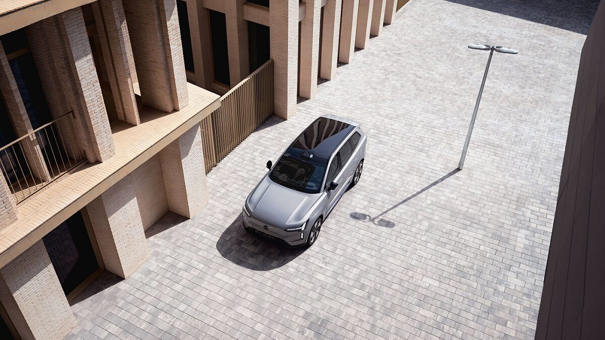 Volvo EX90