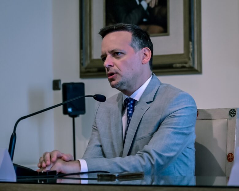 Χάρης Δούκας: «Οι ευθύνες είναι προφανώς μεγάλες όσων άφησαν την χώρα χωρίς οριοθετημένη υφαλοκρηπίδα και ΑΟΖ»