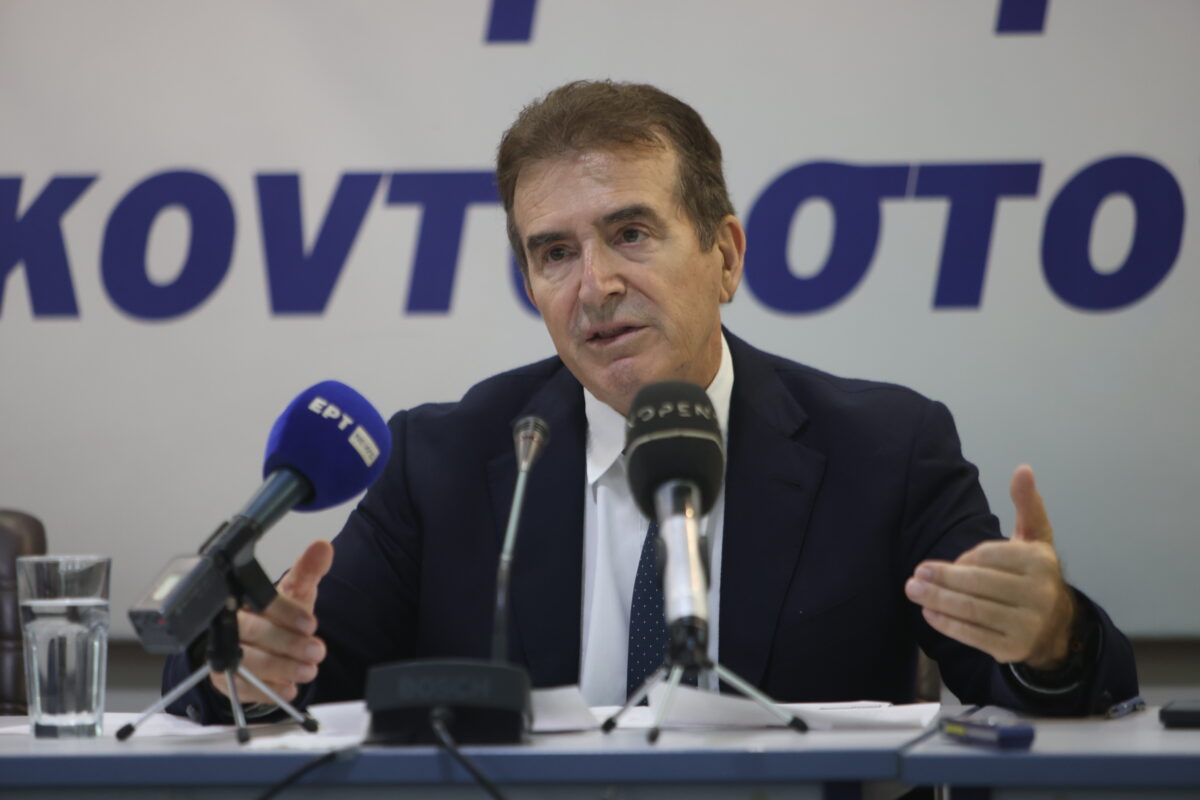 Ο Μιχάλης Χρυσοχοΐδης