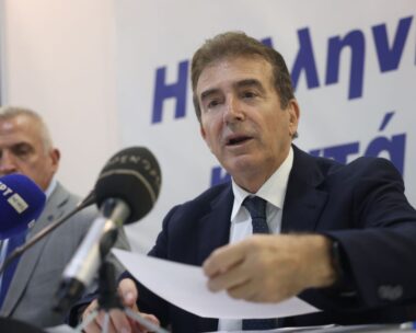 Ο Μιχάλης Χρυσοχοϊδης