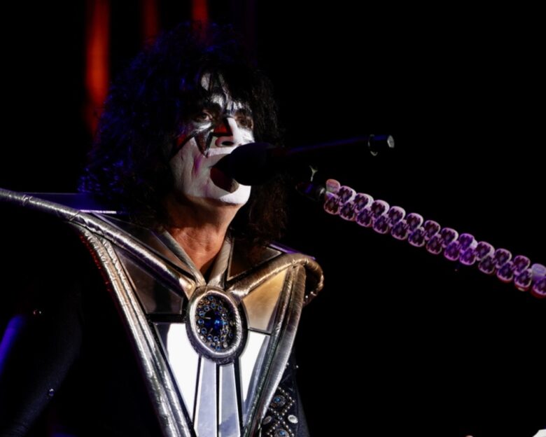 Πέθανε ο Έις Φρέιλι ο κιθαρίστας των Kiss σε ηλικία 74 χρόνων: Υπέκυψε στα τραύματά του μετά από πτώση