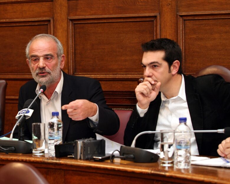 «Πυρά» Αλαβάνου κατά Τσίπρα: «Άνθρωποι σαν κι αυτόν θα πρέπει να γονατίσουν σε έναν δεσπότη και να ζητήσουν “συγγνώμη”»