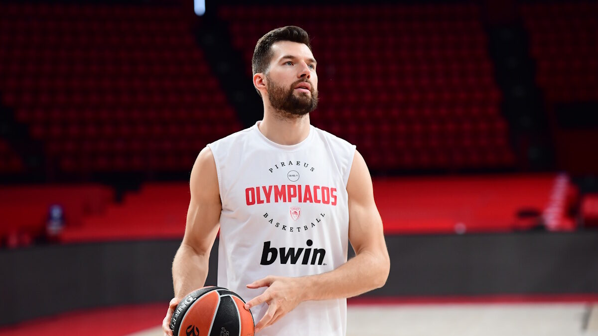 Ο Άλεκ Πίτερς του Ολυμπιακού (ΦΩΤΟ Eurokinissi)